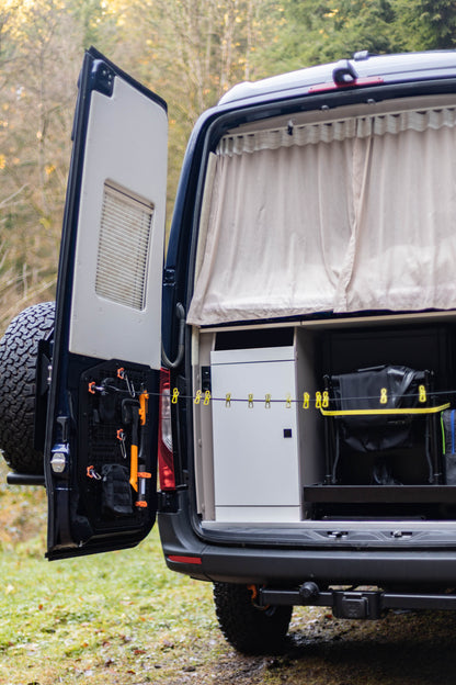 XPLORACK Doors Molleboard Verkleidung Hecktüren Sprinter 907